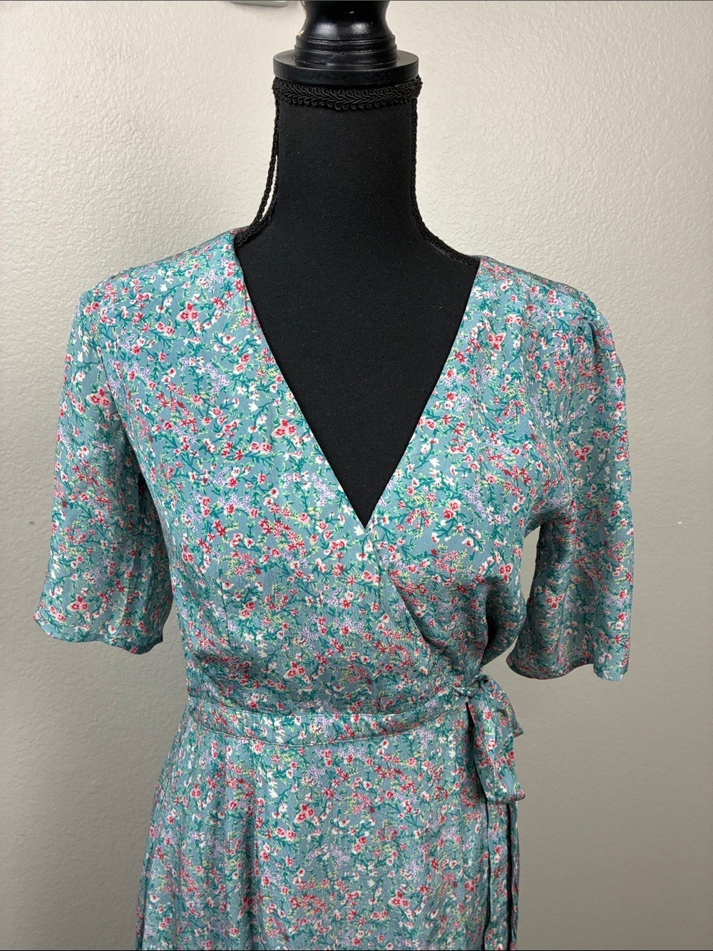Louise Misha Sandhya Wrap Maxi Dress Almond Bohemian Hindi Blue Floral 2 - Picture 5 of 9